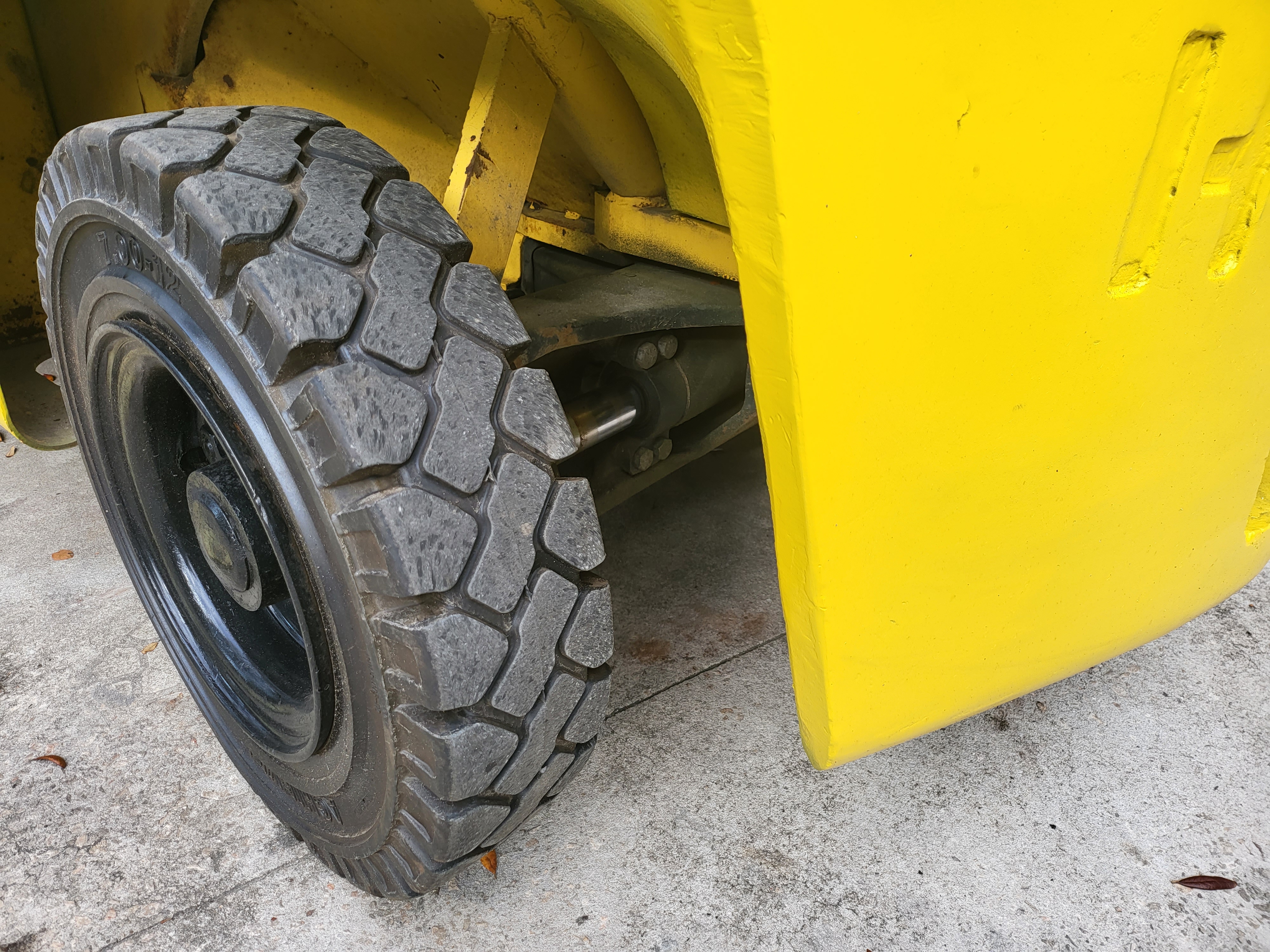 福袋安いいね半額ストア Hyster 1998 H100XL (#4797) Forklift Diesel Cap. 10KLBS タイヤ・ホイール